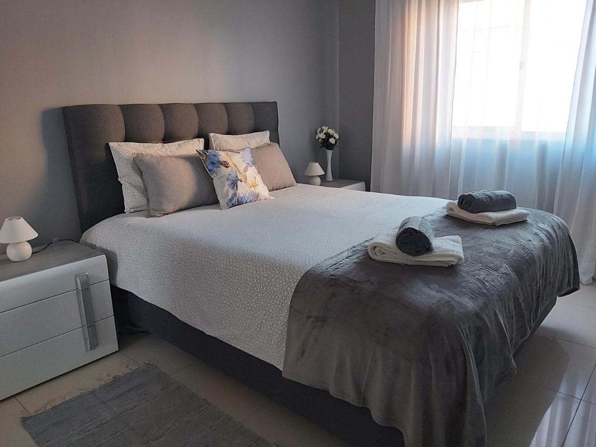 Casa Da Alegria - Apartamento Acolhedor No Centro De โอลเญา ภายนอก รูปภาพ