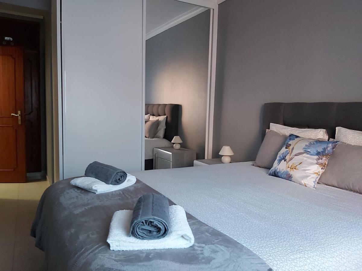 Casa Da Alegria - Apartamento Acolhedor No Centro De โอลเญา ภายนอก รูปภาพ
